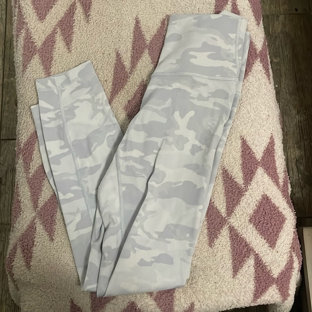 Lululemon leggings